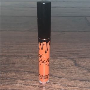 Kylie velvet liquid lipstick